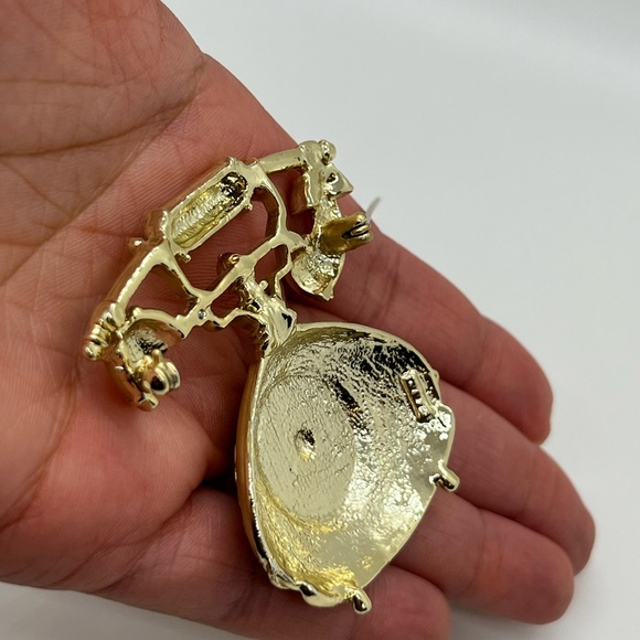 A Signed and Weighted Brushed Gold-Tone AJC Antique-Style Rotary Phone Brooch - Picture 5 of 11